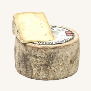Fromage de brebis artisanal Roncal DOP, meule