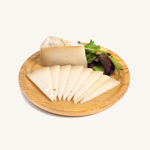 Fromage de brebis affiné Roncal DOP, en quartier