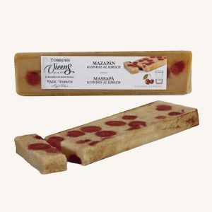Nougat artisanal à la pâte d'amande Torrons Vicens et aux cerises de Kirsch (turrón / torró de pâte d'amande aux cerises de Kirsch), bar
