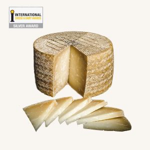Fromage de brebis artisanal affiné de Zamorano (DOP), meule